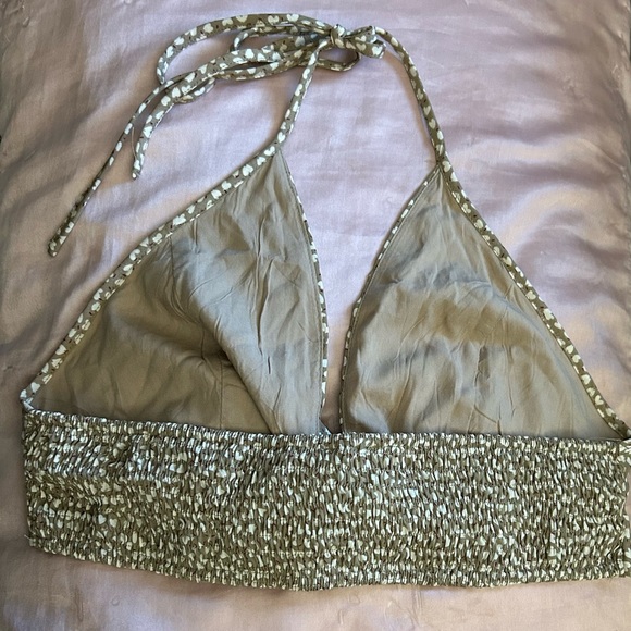 Top - Picture 2 of 4